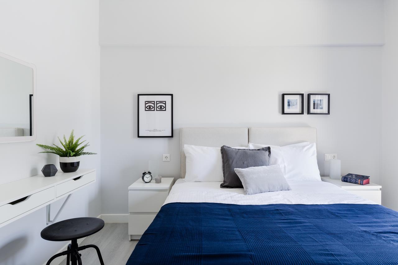Minimal 2Bd Apartment With Lycabettus View By Upstreet Athens Luaran gambar